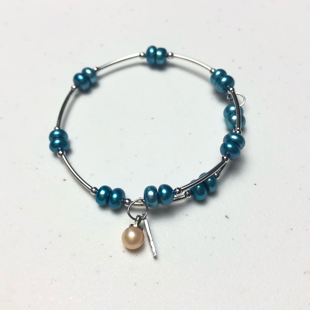 Vantel Pearls Breezy Bracelet NWT